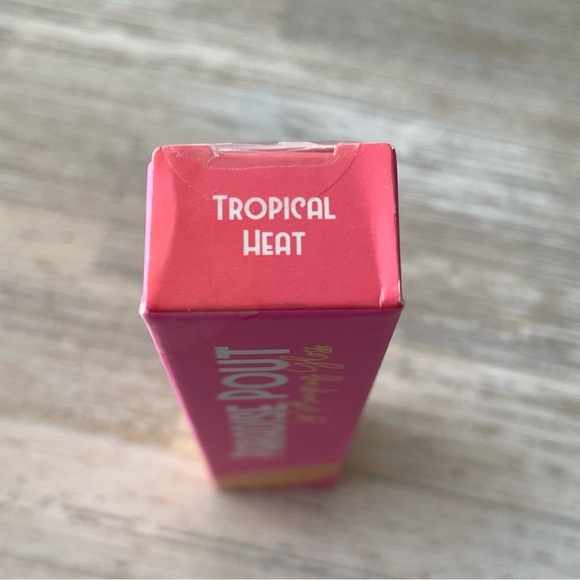 NEW (2) Paradise Pout Lip Plumping Gloss | Tropical Heat & Flamingood Time - Picture 4 of 7